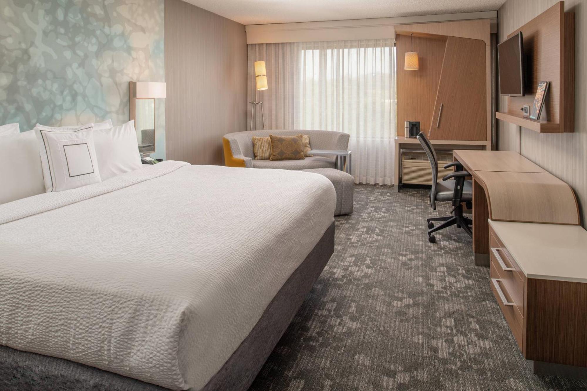 Courtyard By Marriott Portland Airport Hotel Ngoại thất bức ảnh